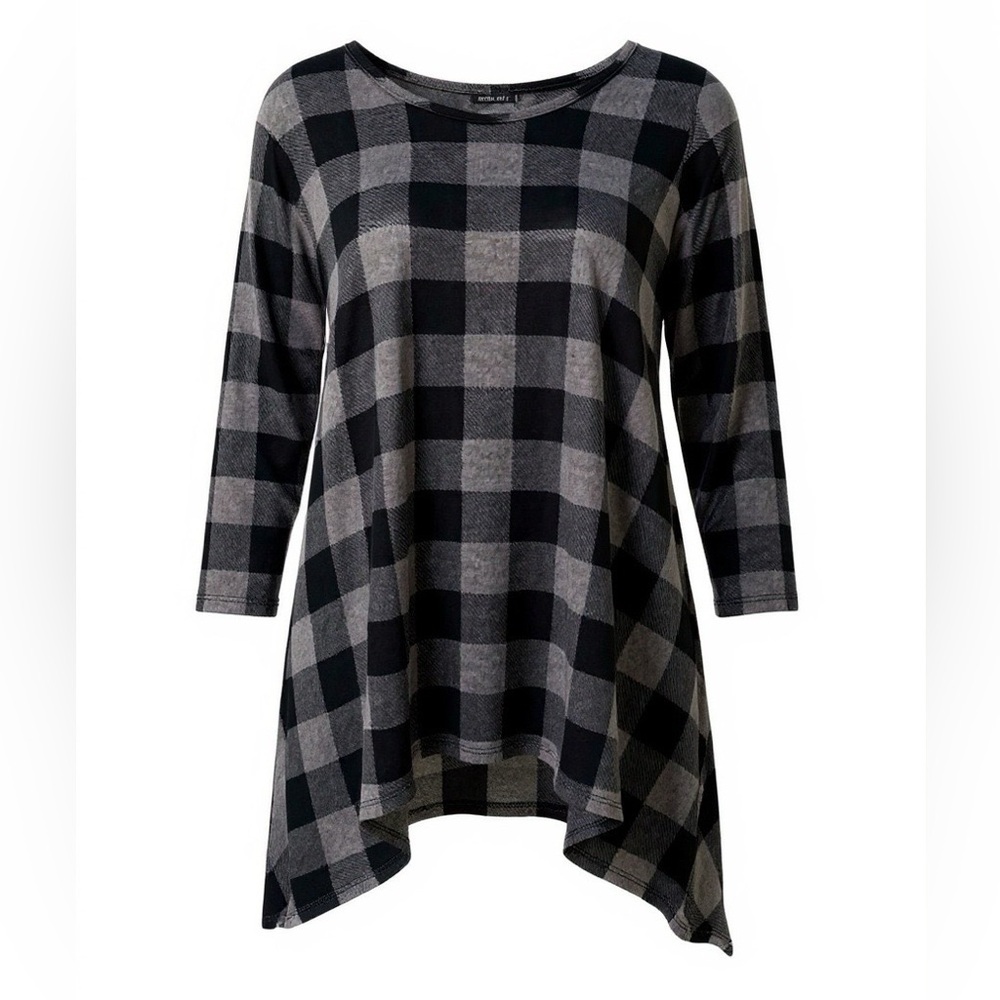 NWT C’est La Vie Long Sleeve Gingham Plaid Knit Top M